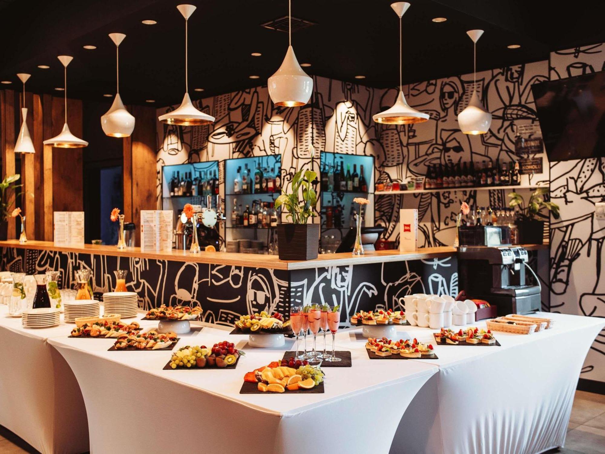 Ibis Poznan Polnoc Hotel Suchy Las Kültér fotó
